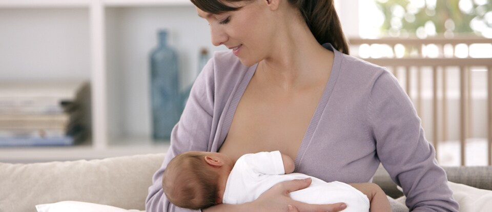 Philips AVENT - Apakah bayi saya mendapatkan susu yang cukup?