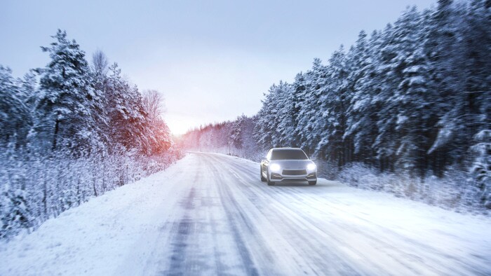 Cara mempersiapkan mobil Anda untuk musim dingin