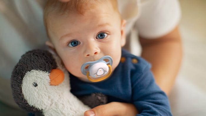 Empeng untuk Bayi baru lahir sampai dengan 18 bulan