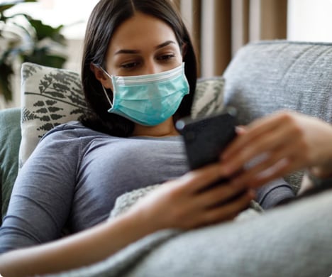 Alat pemurni udara dapat membantu mengurangi kontaminan yang berada di udara, termasuk virus, di kantor atau ruang kerja Anda