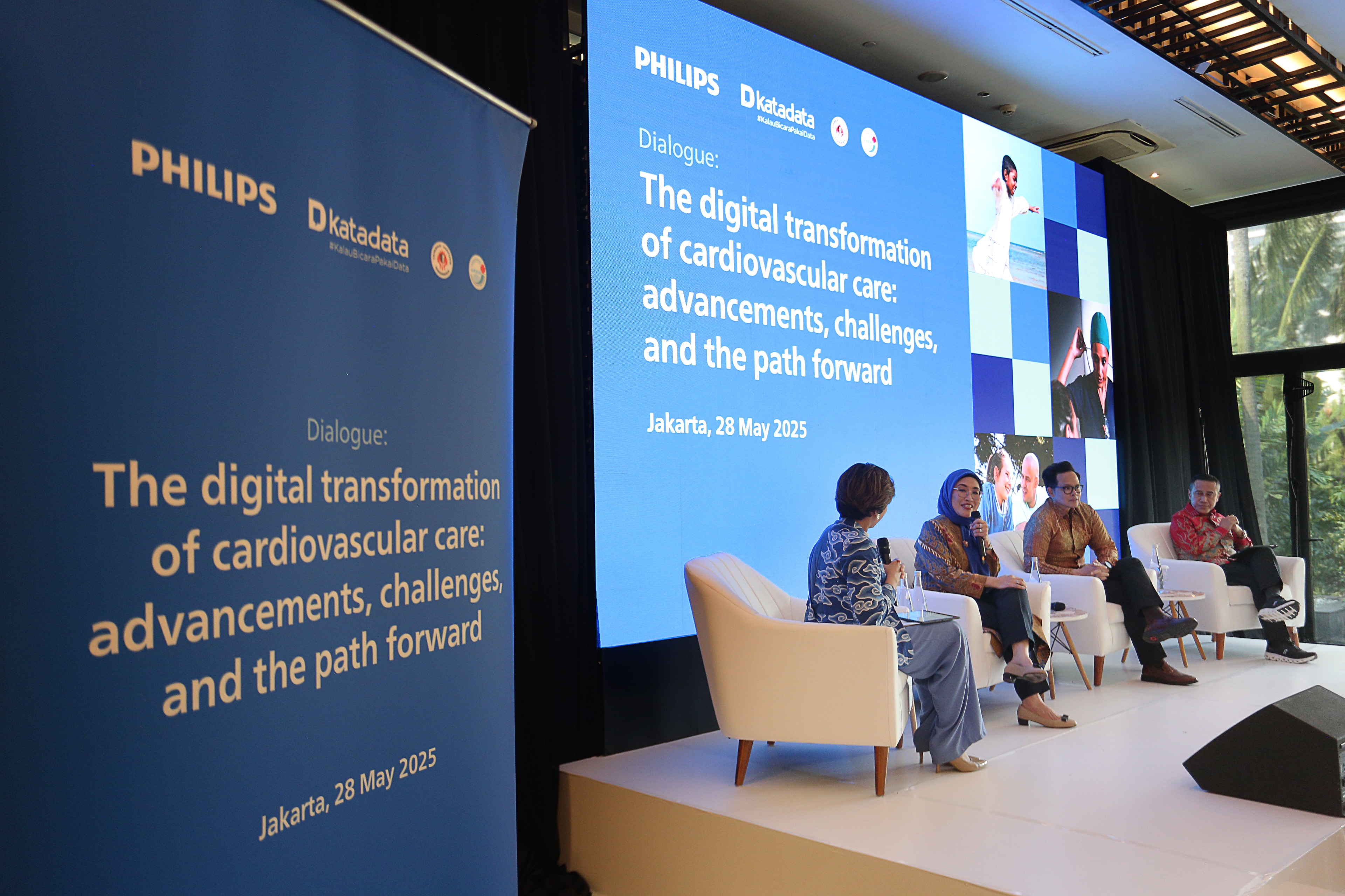 philips and stakeholders call image1