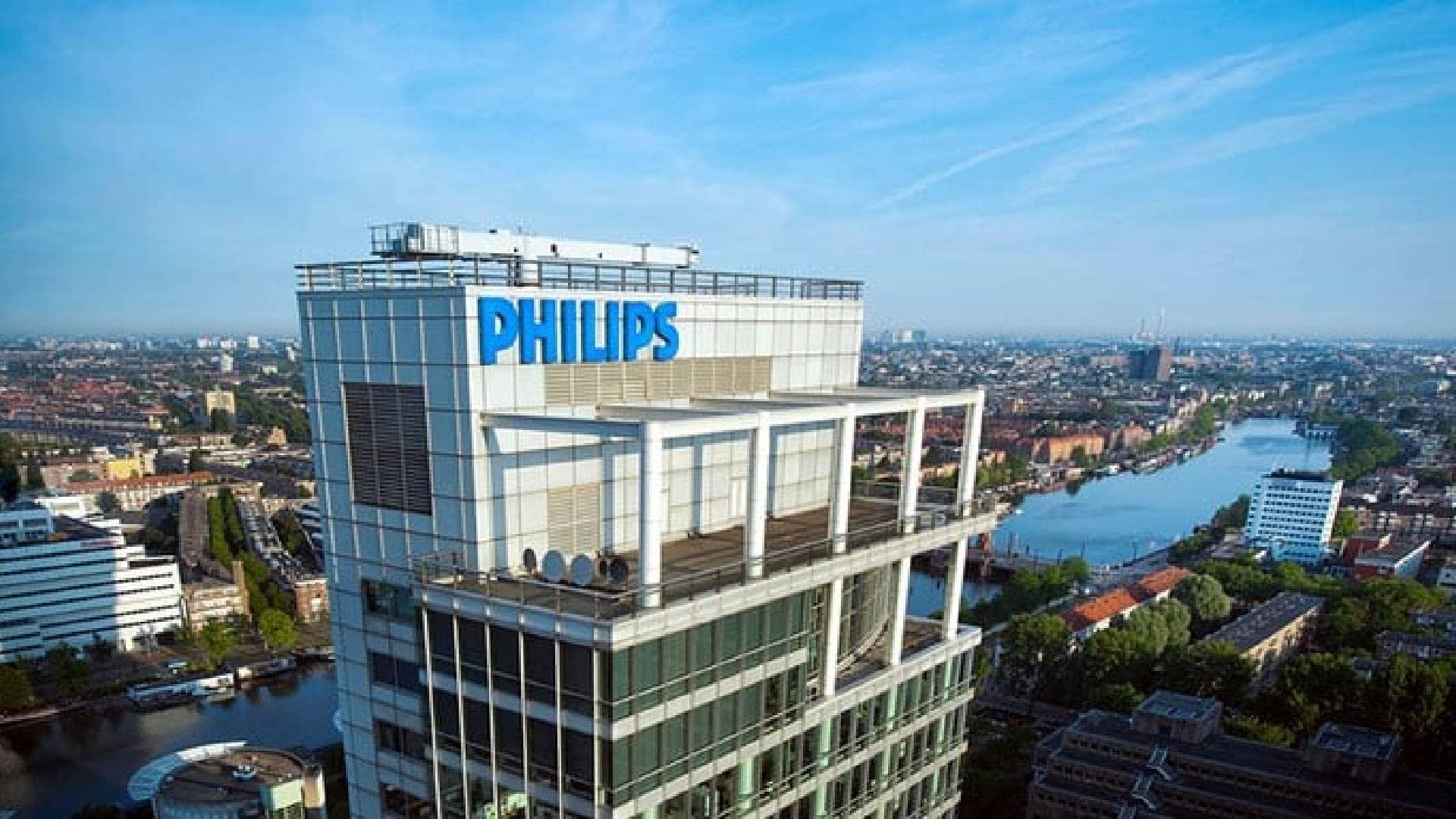 Philips Menunjuk Astri Ramayanti Dharmawan Sebagai Presiden Direktur Philips Indonesia